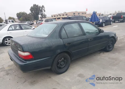 1997 Toyota Corolla Std z USA, uszkodzony, nr VIN 1NXBA02E1VZ619295